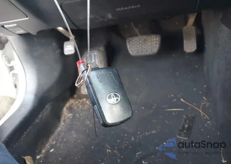 2014 Toyota Avalon Limited z USA, uszkodzony, nr VIN 4T1BK1EB9EU127702